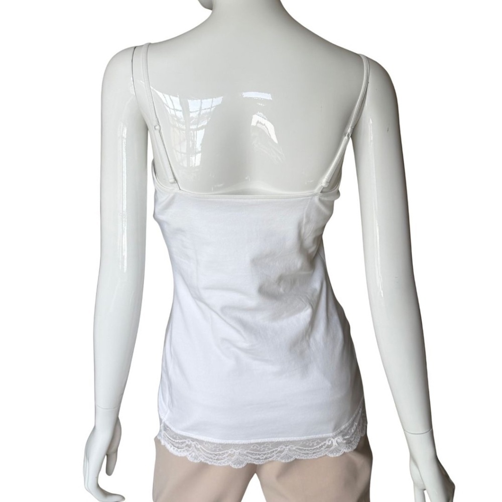 Express White Shelf Bra Cami With Lace Trim Neckline And Hem Size Medium NWT - Picture 4 of 4